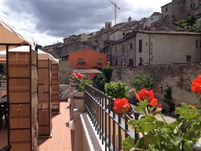 Ostello Sant'Anna Narni Dış mekan fotoğraf